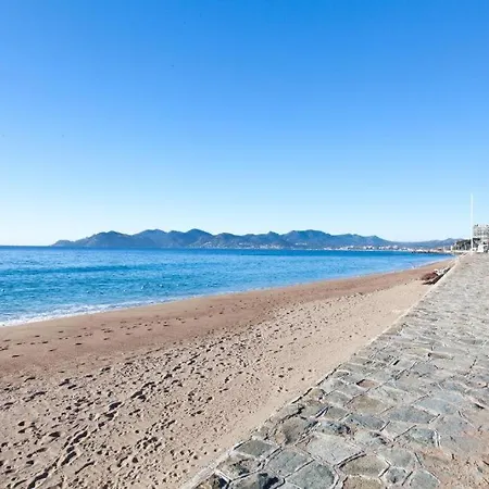 2 Bedrooms Seafront Cannes Exterior foto