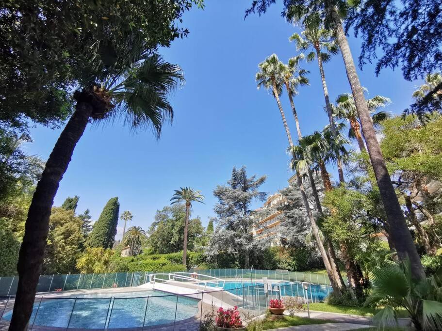 2 Bedrooms Seafront Appartement