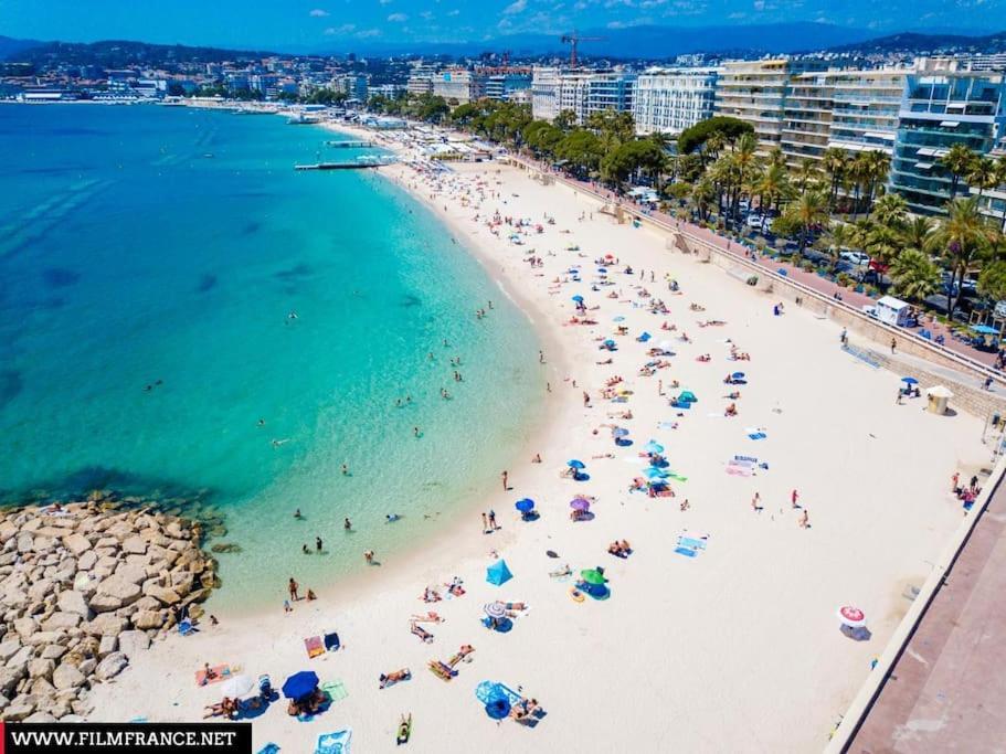 Appartement 2 Bedrooms Seafront *